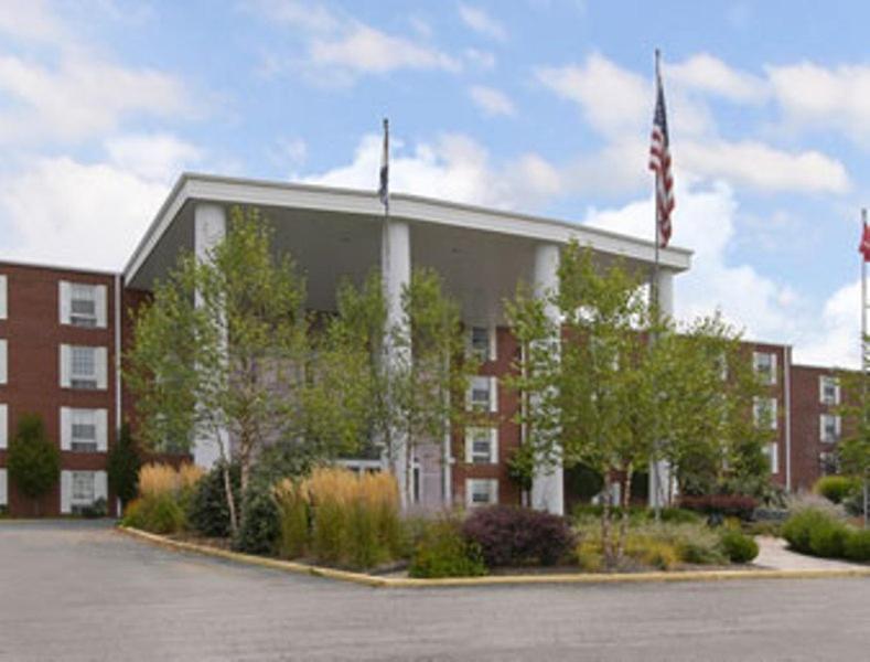 Hotel Ramada Conference Center Morgantown Zewnętrze zdjęcie