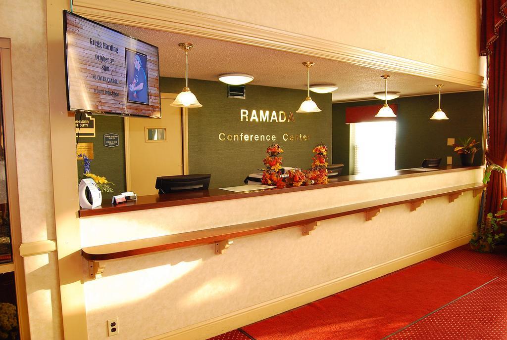Hotel Ramada Conference Center Morgantown Zewnętrze zdjęcie